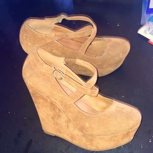 Delicacy Mary-Jane Wedges w/ a 1 1/2 in.front platform & 5in. heel wedge in back